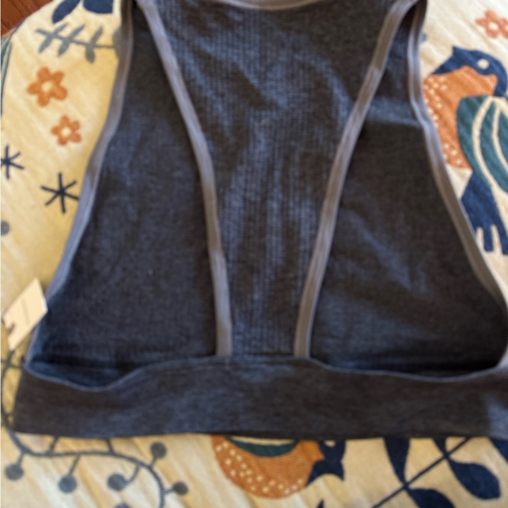 The Reegan Seamless Ribbed Cropped High-Neck Tank - Picture 6 of 8